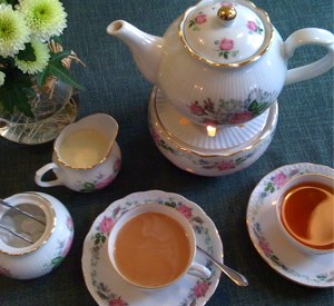 Tasses de té i les pedres de sucre (kandis)